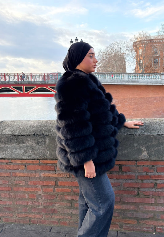 Fourrure véritable de renard et de putois noire mi-longue -Manteau modulable poil court à manches et partie basse amovibles